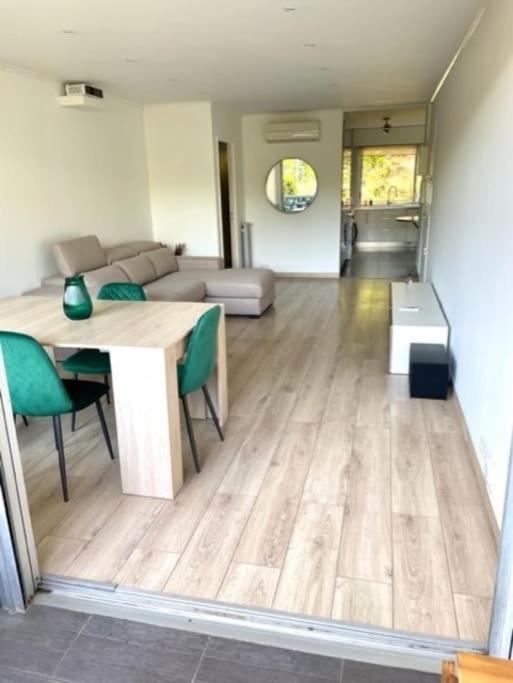 Appartement En Residence Avec Piscine, Cinema Nice Eksteriør bilde
