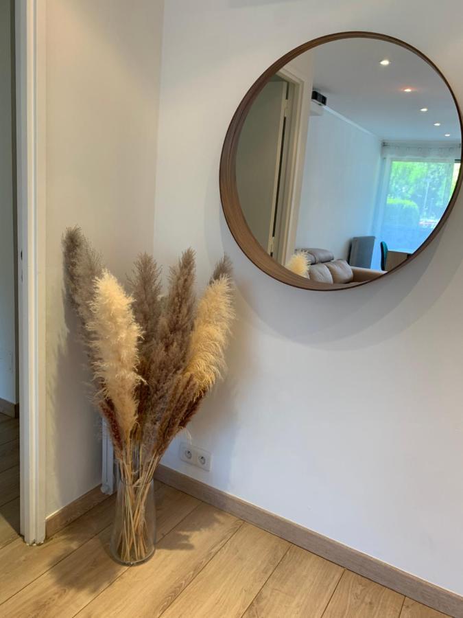 Appartement En Residence Avec Piscine, Cinema Nice Eksteriør bilde